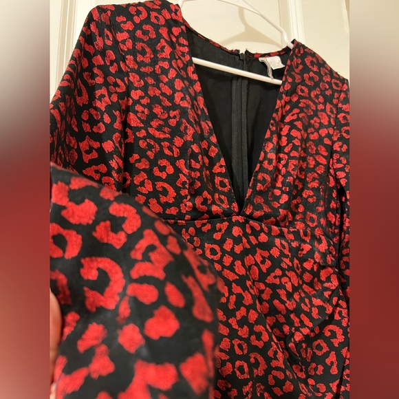 Black and Red H&M Dress Size 2 - Picture 3 of 5